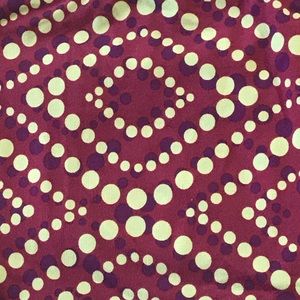 LuLaRoe NWOT TC Leggings Dotted pattern